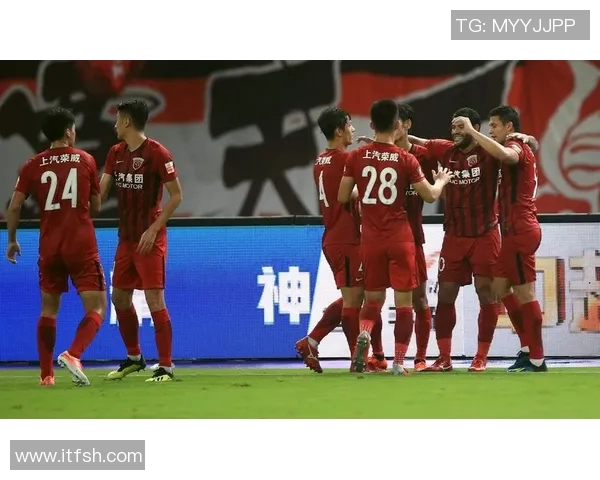 上港与首尔激战成名场面精彩进球视频回顾与分析
